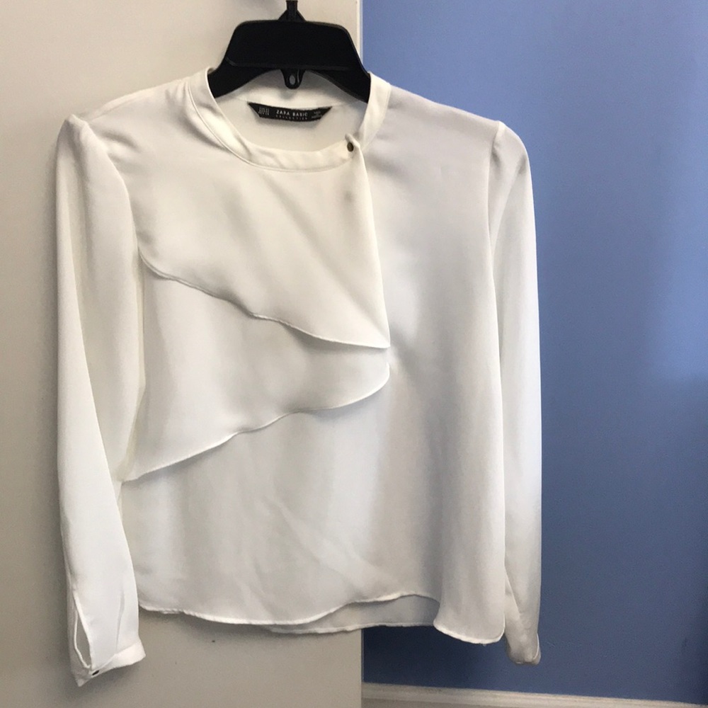 Zara Basic White Ruffle Top. - image 1